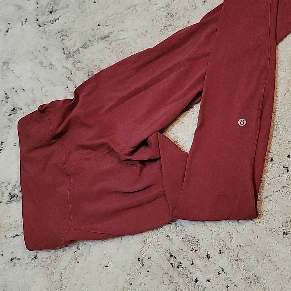 Lululemon Base Pace HR Tight color is mulled Wine - Picture 2 of 8